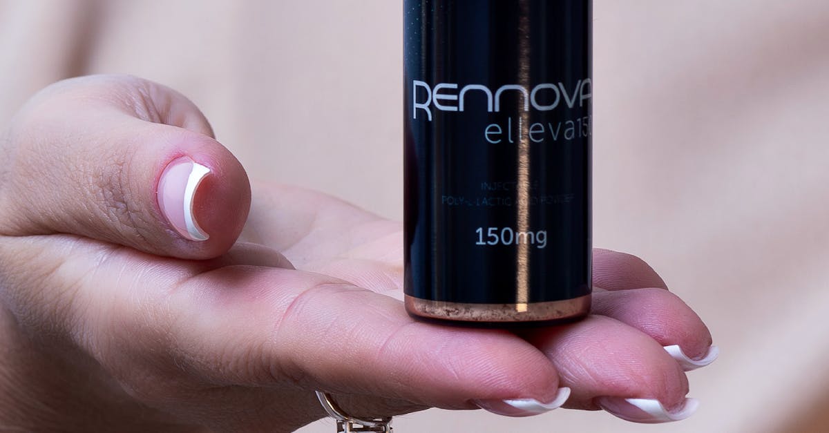 Construindo um Aplicativo de Finanças com Privacidade com Laravel 12 e React 19